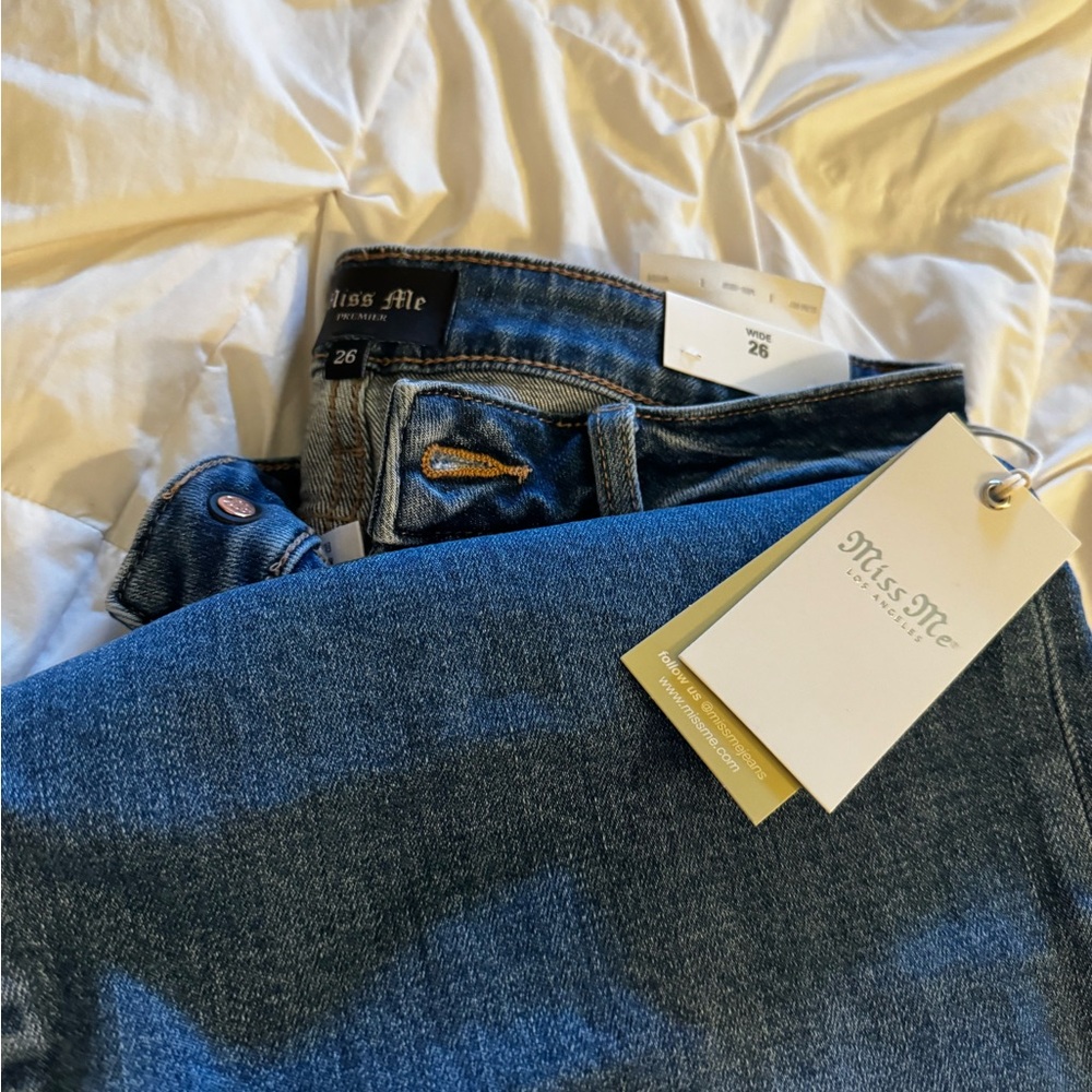 Wiley Wide Leg Jeans